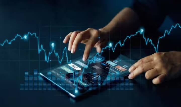 Afcons Infrastructure IPO: शापूरजी पालोनजी उद्योग समुहाची अॅफकॉन इन्फ्रास्टक्चर ही कंपनी शेअर बाजारात सूचिबद्ध होण्यासाठी तयार आहे. इन्फ्रास्ट्रक्चर क्षेत्रात काम करणारी या कंपनीचा आयपीओ सध्या गुंतवणुकीसाठी खुला आहे.