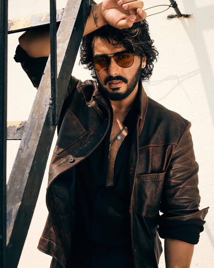 अर्जुन कपूर – वहीं फिल्म में इस बार विलेन के किरदार में नजर आने वाले एक्टर अर्जुन कपूर को 6 करोड़ की रकम दी गई है.