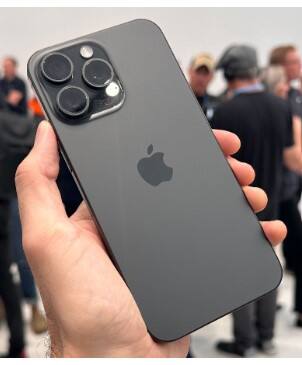 Apple ਨੂੰ ਵੱਡਾ ਝਟਕਾ, iPhone 16 ਦੀ ਵਿਕਰੀ 'ਤੇ ਲੱਗੀ ਪਾਬੰਦੀ