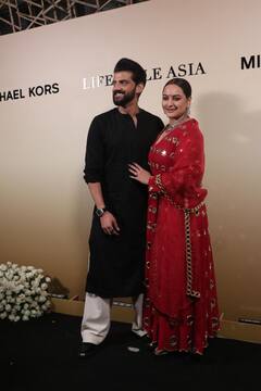 व्हाइट साड़ी में गजब लगीं पलक तिवारी, 'हीरामंडी' की हसीनाओं ने इवेंट में लगाए चार चांद, देखें तस्वीरें