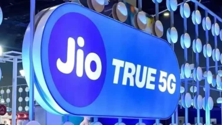 Jio ने लॉन्च किया सबसे सस्ता रिचार्ज प्लान, सिर्फ ₹11 में खत्म होगी डेटा की टेंशन!