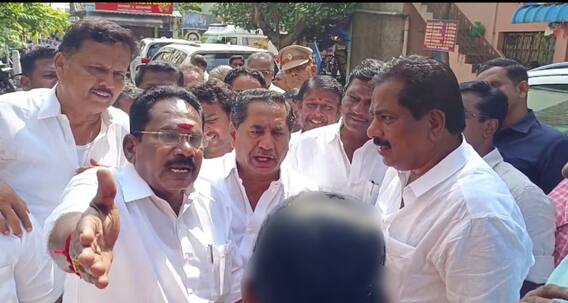 தலைவரே தலைவரே.. மாநாடு பட ஸ்டைலில் செல்லூரில் செல்லூர் ராஜூவிடம் பேசிய அமைச்சர் மூர்த்தி