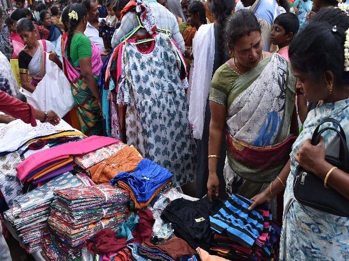 சிறு, சிறு கடைகளில் தீபாவளி விற்பனை சூடுபிடித்தது.