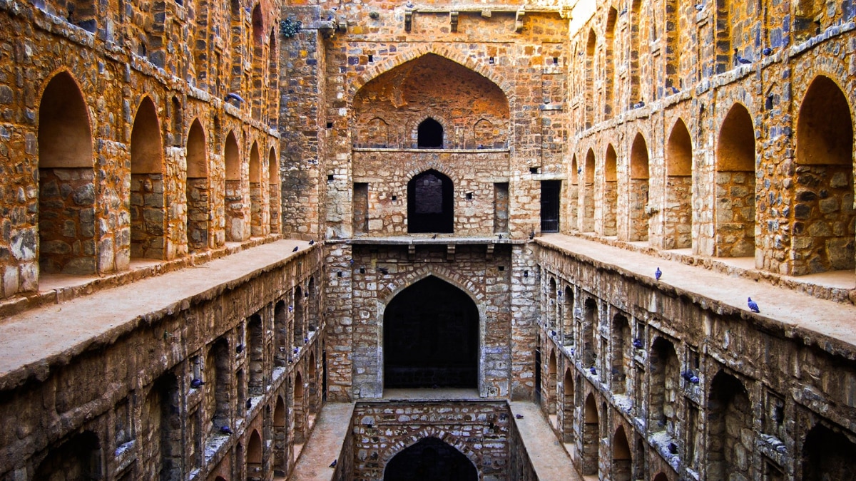 Halloween 2024: From Bhangarh Fort To Dumas Beach Explore The Spine Chilling Haunted Destinations In India