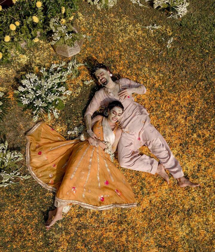 Sumit, on the other hand, wore a pastel pink kurta set looking his most dapper self.