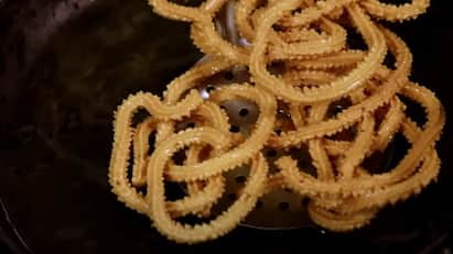 Diwali Snacks Recipe: ஆரோக்கியமான கருப்புகவுனி அரிசி முறுக்கு..செய்வது எப்படி?