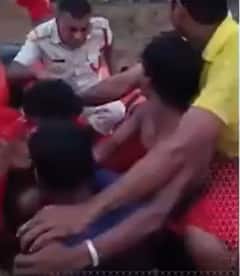 तूफान 'दाना' से प्रभावित बालासोर में फंसे लोगों का रेस्क्यू जारी | abp news shorts