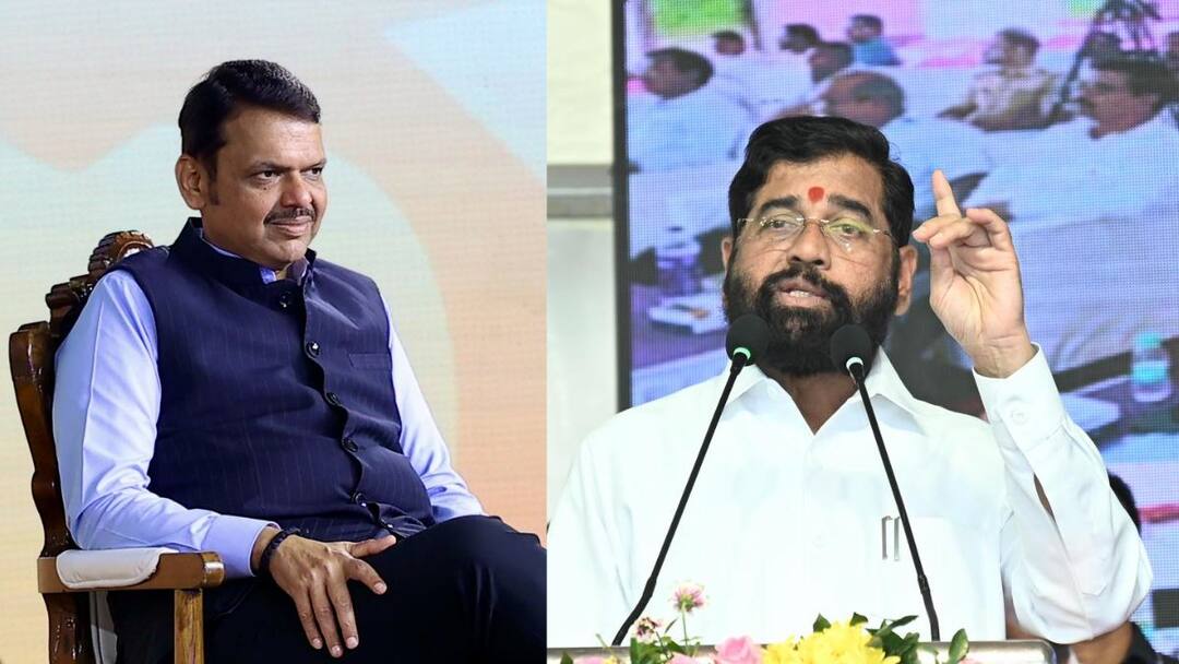 Mahayuti Seat Sharing : महायुतीत ठिणगी; शिंदेंचे बंडखोर शिलेदार मैदानात, भाजपने उमेदवार घोषित केलेल्या 3 जागांवर शिवसैनिक लढणार Mahayuti Seat Sharing Spark in Mahayuti Eknath Shinde Shivsena rebel Will contest the election Shiv Sainik will contest on 3 seats announced by the BJP Maharashtra Vidhansabha Election Maharashtra Politics Marathi News Mahayuti Seat Sharing : महायुतीत ठिणगी; शिंदेंचे बंडखोर शिलेदार मैदानात, भाजपने उमेदवार घोषित केलेल्या 3 जागांवर शिवसैनिक लढणार