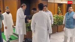 जेपीसी की बैठक से विपक्ष का फिर वॉकआउट, पिछली वाली में तोड़ी गई थी कांच की बोतल