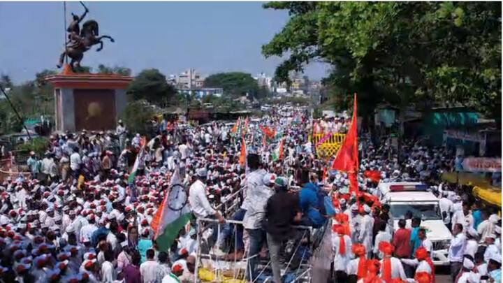 राष्ट्रवादी काँग्रेस अजित पवार गटाचे नेते हसन मुश्रीफ आज कागल विधानसभा मतदारसंघातून विराट शक्तीप्रदर्शन करत उमेदवारी अर्ज दाखल केला.