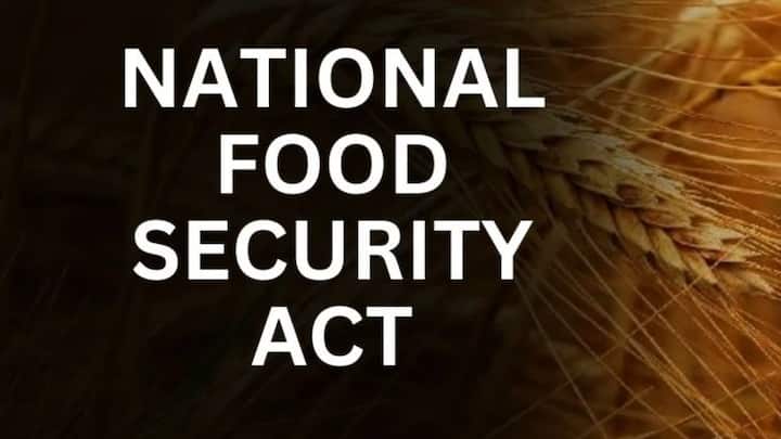 इसके लिए नेशनल फूड सिक्योरिटी एक्ट के तहत सरकार इन लोगों को राशन कार्ड भी जारी करती है. राशन कार्ड की मदद से नजदीकी सरकारी राशन की दुकानों पर कम कीमत पर राशन का लाभ लिया जा सकता है.