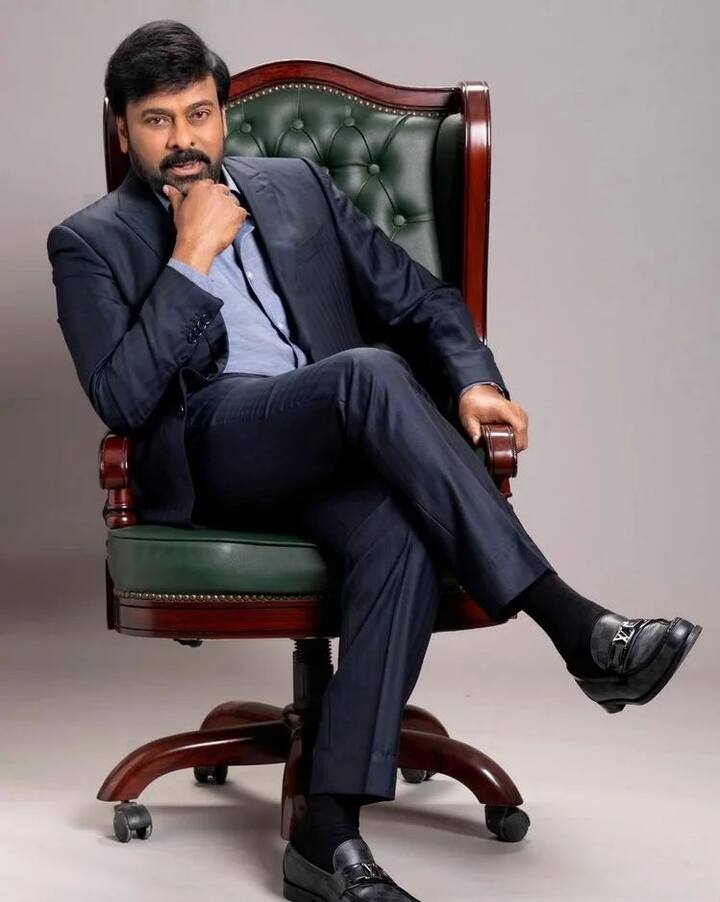 चिरंजीवी ना सिर्फ आज के दौर में बल्कि 90s में भी बॉक्स ऑफिस पर राज करते थे. उस दौरान सिर्फ चिरंजीवी ही है. जिन्होंने फीस के मामले में अमिताभ बच्चन को भी पछाड़ दिया था.