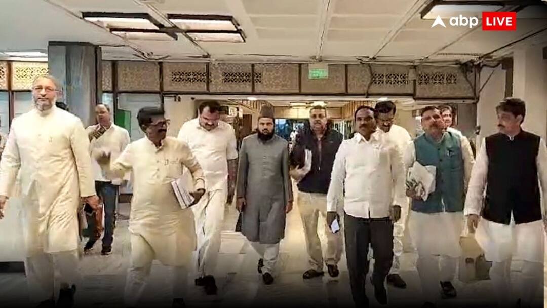 Waqf Board Amendment Bill 2024 Uttarakhand Supports In JPC Meeting put forward a unique demand ann JPC की बैठक में उत्तराखंड वक्फ बोर्ड ने किया संशोधन विधेयक का समर्थन, सामने रख दी अनोखी मांग