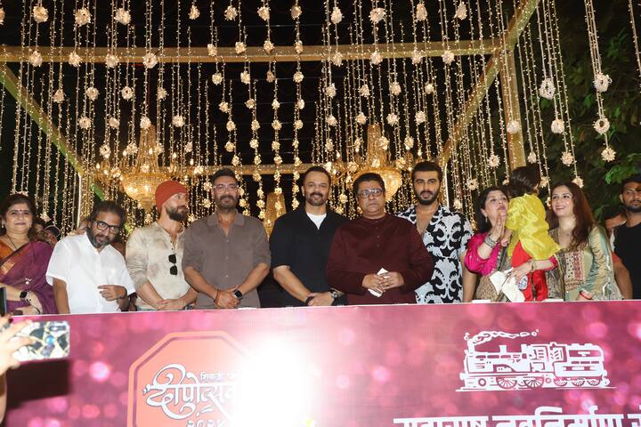 वहीं ‘सिंघम अगेन’ के विलेन यानि अर्जुन कपूर व्हाइट और ब्लैक कॉम्बिनेशन वाली शर्ट में दिखे. जो काफी डेशिंग लग रहे थे.