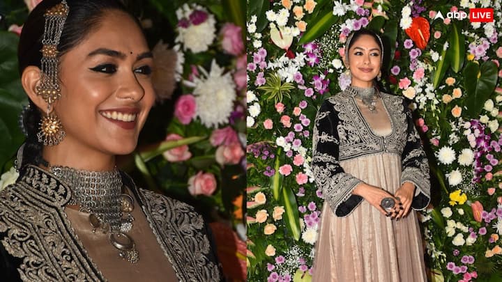 Mrunal Thakur Photos: बॉलीवुड सेलेब्स अपने घर दिवाली पार्टी रखते हैं. एकता कपूर ने दिवाली पार्टी होस्ट की थी कि जिसमें मृणाल ठाकुर बेहद खूबसूरत लग रही थीं.