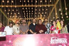 ‘सिंघम अगेन’ की टीम ने राज ठाकरे संग की शानदार दिवाली पार्टी, फैंस के बीच मनाया जश्न, देखें तस्वीरें