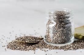 चिया सीड्स (Chia Seeds): डाइजेशन के लिए चिया सीड्स भी काफी अच्छा माना जाता है. यह फाइबर से भरपूर होता है. इसलिए कब्ज और अपच जैसी समस्याओं से राहत दिलाने का काम करता है. ऐसे में अपने खानपान में चिया सीड्स को शामिल कर सकते हैं. इसका असर भी जल्दी देखने को मिलता है.