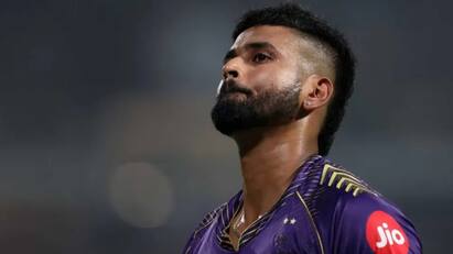 kolkata knight riders might release shreyas iyer IPL Auction 2025 IPL Auction 2025:கேப்டனையே கழட்டி விட தயாராகும் கேகேஆர்!அடுத்த மூவ் என்ன?