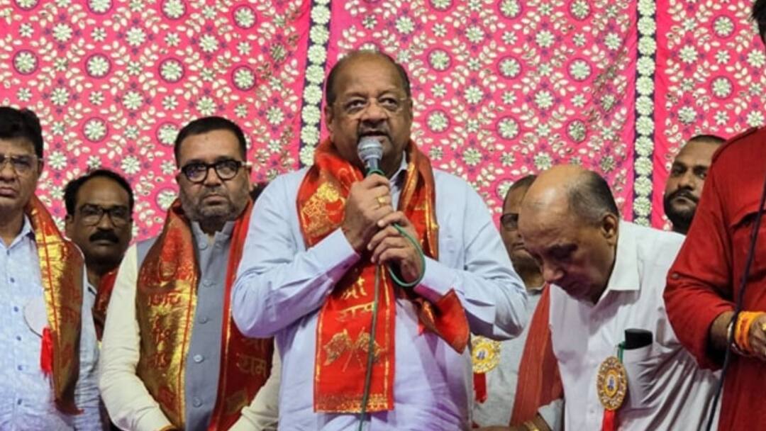Maharashtra Elections: Another Jolt To BJP As Former MP Gopal Shetty Files Nomination As Independent Maharashtra Assembly Election 2024 BJP Rebellion Former MP Gopal Shetty Files Nomination As Independent Maharashtra Elections: Another Jolt To BJP As Former MP Gopal Shetty Files Nomination As Independent