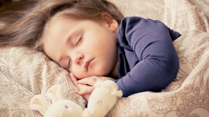 ১ বছর পার হলে, তিন বছর বয়স অবধি শিশুদের কিছু পরিবর্তন চলে আসে।