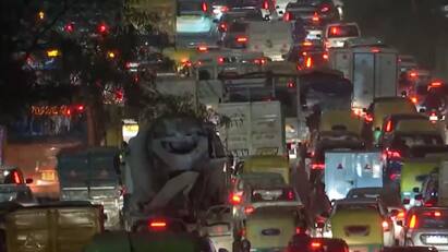 Traffic snarls in Delhi as people throng to markets for shopping on Dhanteras Festive Rush Brings Delhi Traffic To Standstill As Shoppers Flock Markets For Dhanteras, Security Tightened