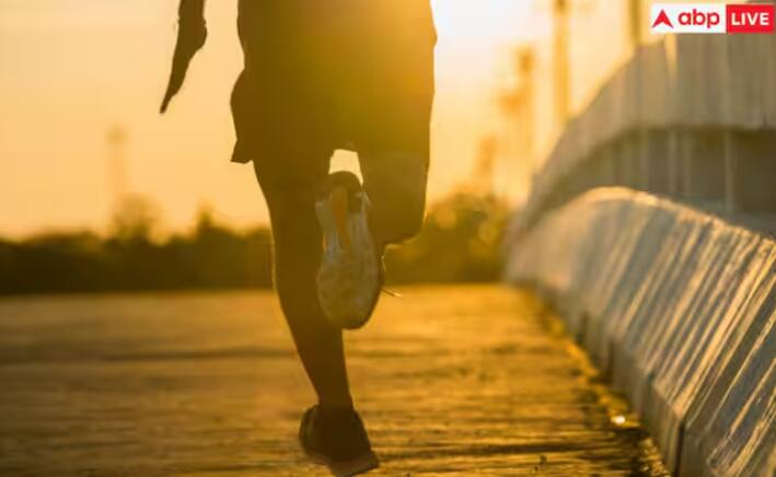 ਦੌੜਨਾ ਤਣਾਅ, ਚਿੰਤਾ ਅਤੇ ਉਦਾਸੀ ਵਰਗੀਆਂ ਸਮੱਸਿਆਵਾਂ ਨੂੰ ਸੁਧਾਰਦਾ ਹੈ। ਦੌੜਨ ਨਾਲ ਦਿਮਾਗ 'ਚ ਐਂਡੋਰਫਿਨ ਨਾਂ ਦਾ ਹਾਰਮੋਨ ਨਿਕਲਦਾ ਹੈ, ਜਿਸ ਨਾਲ ਮੂਡ ਚੰਗਾ ਰਹਿੰਦਾ ਹੈ।