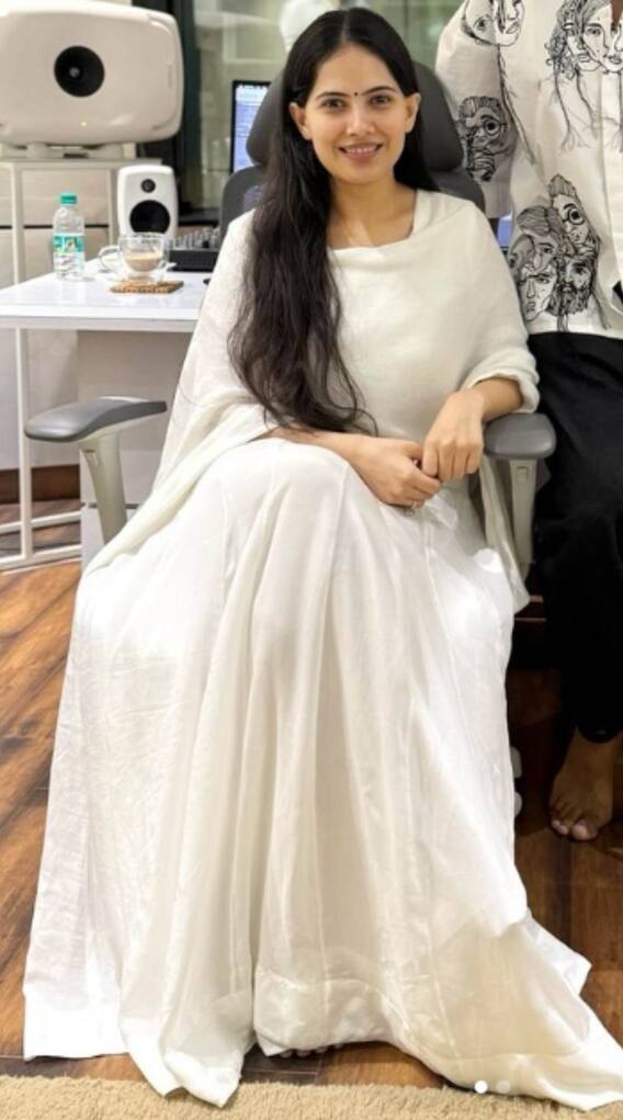 कैसा है वह बैग, जिसके लिए जया किशोरी हुईं ट्रोल?