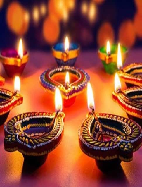 ભારત જ નહીં આ દેશોમાં પણ મળે છે દિવાળીનું વેકેશન