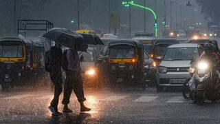 Chennai Rains: சென்னையில் செம மழை! திடீரென இடி, மின்னலுடன் கொட்டித் தீர்க்கும் பேய்மழை!