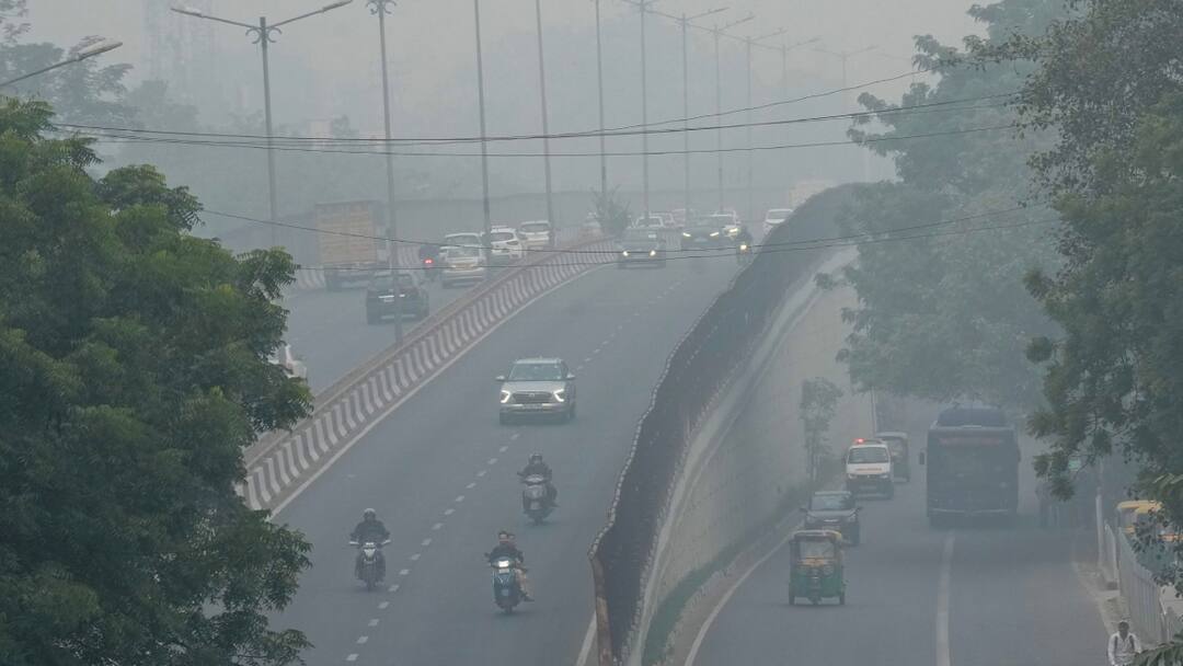 Delhi Air Pollution Central government changed the rules to control air pollution in Delhi Delhi Air Pollution: दिल्ली में वायु प्रदूषण नियंत्रण योजना में सख्ती, केंद्र की समिति ने कड़े किए नियम