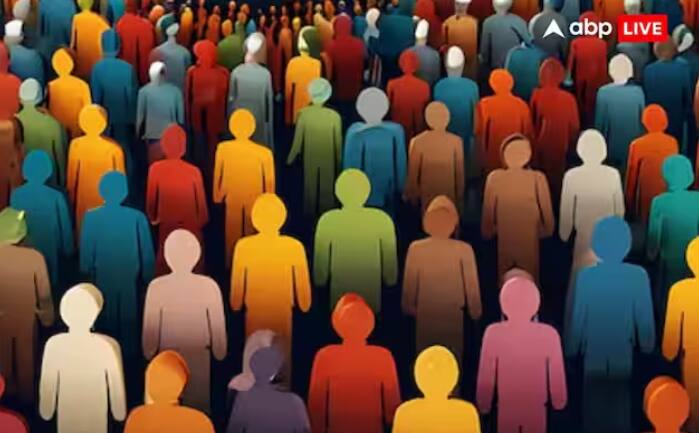 ਆਬਾਦੀ ਵਿੱਚ ਗਿਰਾਵਟ ਦਾ ਮੁੱਖ ਕਾਰਨ ਪ੍ਰਜਨਨ ਦਰ ਵਿੱਚ ਗਿਰਾਵਟ ਹੈ, ਜੋ ਕਿ 2022 ਵਿੱਚ ਸਿਰਫ 1.09 ਪ੍ਰਤੀਸ਼ਤ ਸੀ। ਇਹ ਸਥਿਤੀ ਚਿੰਤਾਜਨਕ ਹੈ, ਕਿਉਂਕਿ ਇਹ ਨੌਜਵਾਨਾਂ ਦੀ ਆਬਾਦੀ ਦੀ ਕਮੀ ਵੱਲ ਇਸ਼ਾਰਾ ਕਰਦੀ ਹੈ ਜੋ ਆਰਥਿਕਤਾ ਲਈ ਜ਼ਰੂਰੀ ਹੈ।