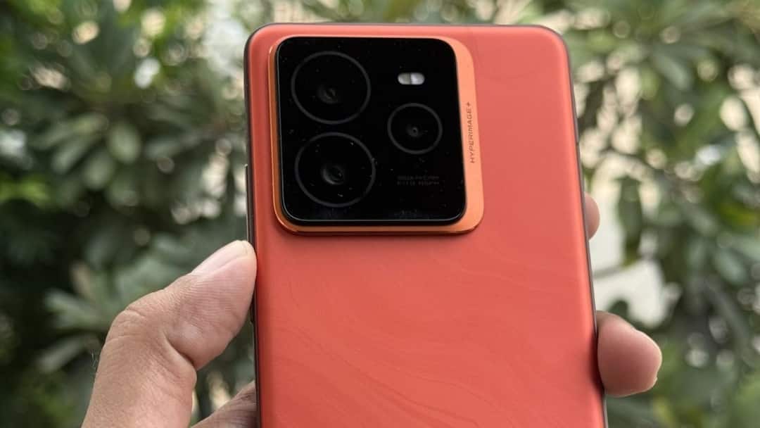 Realme Phones: লঞ্চের আগেই দামের আভাস, গেম খেলতে ভালবাসলে কিনতে পারেন এই মডেল Realme GT 7 Pro Expected Price in India Realme Phones: লঞ্চের আগেই দামের আভাস, গেম খেলতে ভালবাসলে কিনতে পারেন এই মডেল