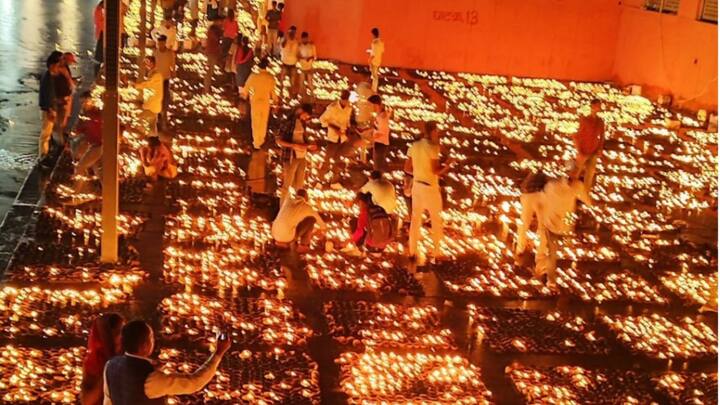 Diyas were laid out in squares of 16, while some were arranged in special patterns. Around 80,000 diyas were decorated in the shape of a swastika on Ghat No. 10, symbolising auspiciousness. (Source: X/@uptourismgov)