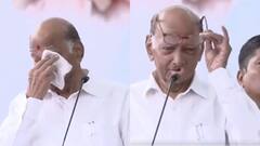 'उतारा चश्मा, रुमाल से पोंछी आंखें', जब चाचा शरद पवार ने नकल करके लिए भतीजे अजित पवार के मजे, तस्वीरें