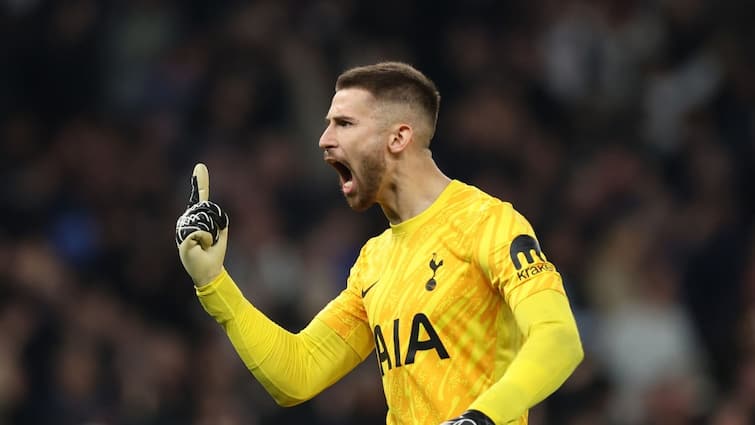 Spurs Stadium Hoodoo: Spurs Triumph Over Manchester City, Eliminated from EFL Cup 2024/25