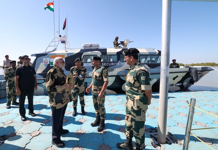 PM Modi addressed personnel of the Border Security Force, Army, Navy and Air Force.