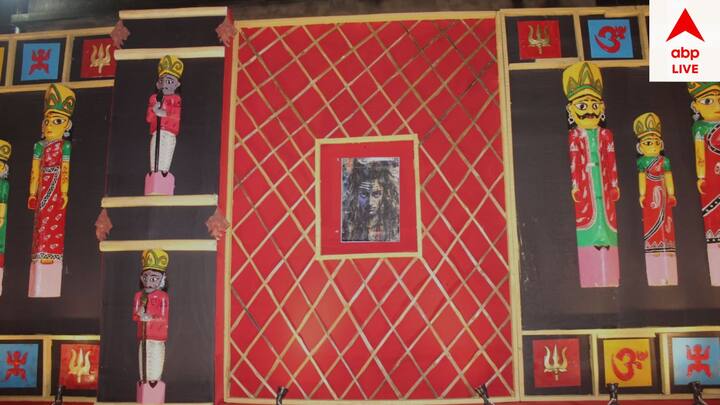 দমদমের অন্যান্য কালীপুজোগুলোর মধ্যে এই পুজো বিশেষভাবে জায়গা করে নিয়েছে সবার মনে। দক্ষিণেশ্বর কালীমন্দির দর্শনে যাঁরা দূর থেকে আসেন। তাঁরাও এই বিশেষ দিনে মিলনচক্রের পুজো দেখতে একবার ঢুঁ মারবেনই অবশ্যই।