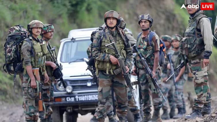 ministry of defence notified senior army officer as nodal officer who can send notices takedown notices to social media illegal content भारतीय सेना के खिलाफ अफवाह फैलाने वालों की अब खैर नहीं,  रक्षा मंत्रालय ने आर्मी को दी ये बड़ी पावर