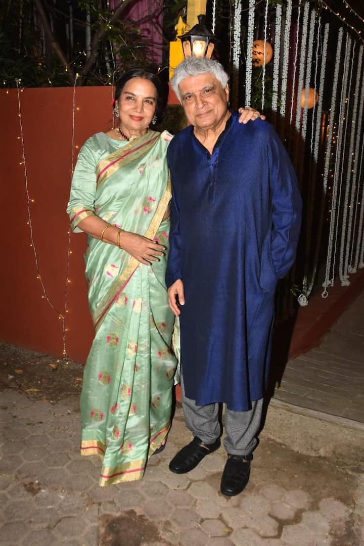 Shabana Azmi and Javed Akhtar throw Diwali party every year.