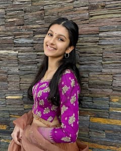 Sitara Ghattamaneni: మహేష్ ఇంట దీపావళి సందడి... పట్టు పరికిణీలో సితార పాపను చూశారా?