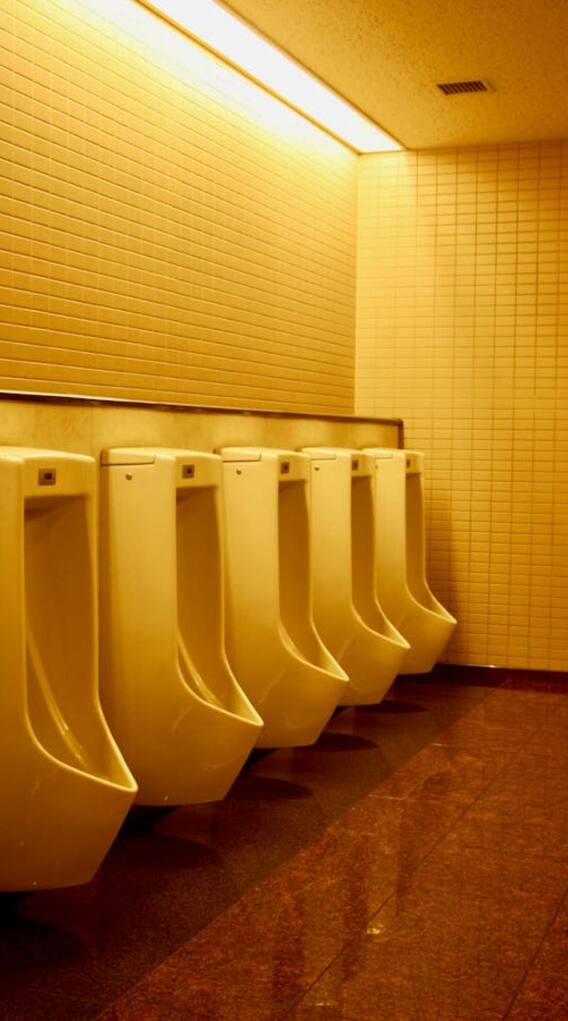 पेशाब रोकने वालों को होती है ये गंभीर बीमारी