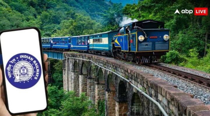 प्रवाशांना आता 120 ऐवजी फक्त 60 दिवसांआधी त्यांच्या प्रवासासाठी तिकीट आरक्षित करता येणार आहे. 1 नोव्हेंबरपासून हा नवा नियम लागू झाला आहे.