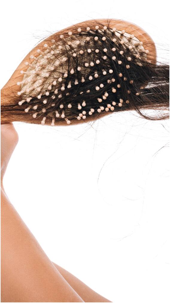 జుట్టు రాలడానికి ఈ ఆరోగ్య సమస్యలు కూడా ఓ కారణమేనట