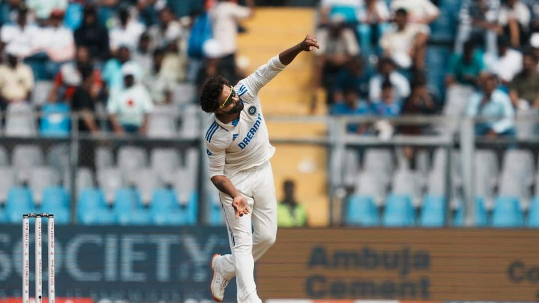 IND vs NZ, 3rd Test: Will Young, Tom Blundell Fall In Ravindra Jadeja's Double-Wicket Over; India Strike Back After 87-Run Stand | WATCH IND vs NZ 3rd Test: Will Young Tom Blundell Fall In The Same Ravindra Jadeja Over India Strike Back After 87-Run Stand Wicket Wankhede Stadium Mumbai Video IND vs NZ, 3rd Test: Will Young, Tom Blundell Fall In Ravindra Jadeja's Double-Wicket Over; India Strike Back After 87-Run Stand | WATCH