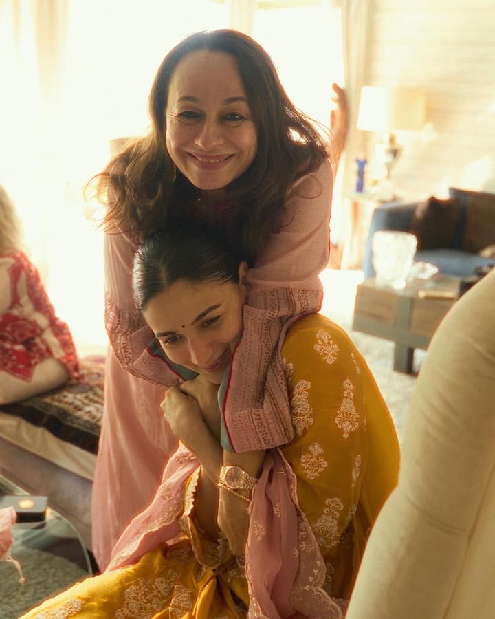 Another photo shows Alia sharing a heartfelt embrace with her mother, Soni Razdan.