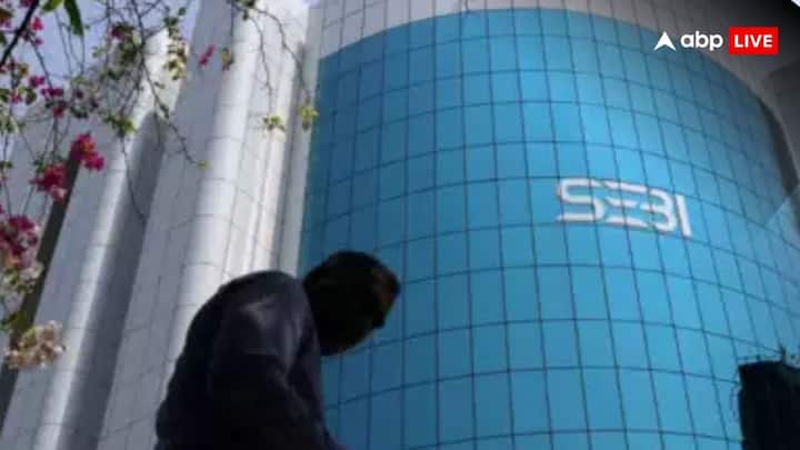 भारतीय प्रतिभूति और विनिमय बोर्ड (SEBI) आज से म्यूचुअल फंड के लिए सख्त नियम लागू कर रही है. 1 नवंबर से एएमसी (Asset Management Companies) को अपने नॉमिनी या रिश्तेदारों के जरिये 15 लाख रुपये से अधिक के लेन-देन की जानकारी कॉम्प्लियंस ऑफिसर को देनी होगी.