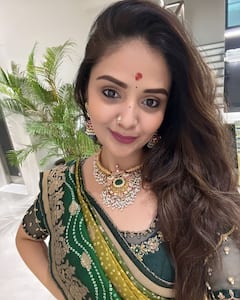 Sreemukhi Diwali Look : తెలుగుదనమంతా శ్రీముఖి దగ్గరే ఉందిగా.. యాంకర్ దీపావళి లుక్ చూశారా?