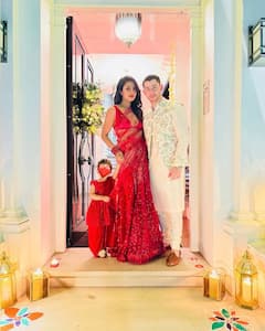 Diwali 2024: प्रियंका चोपड़ा ने दिवाली पर बेटी संग की ट्विनिंग, तो ऋतिक रोशन ने गर्लफ्रेंड सबा के साथ जलाए दीये, देखें तस्वीरें