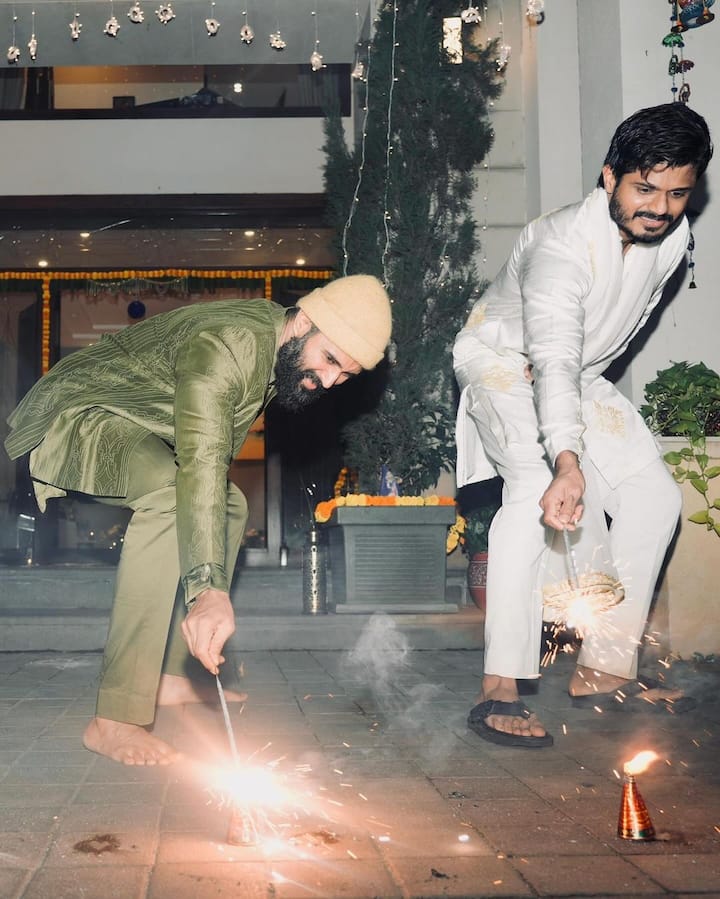 Vijay Deverakonda's Diwali celebration pictures are simply adorable.
