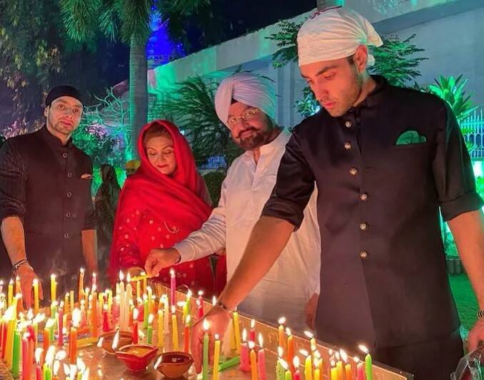 ਅਰਜੁਨ ਪ੍ਰਤਾਪ ਬਾਜਵਾ ਉੱਘੇ ਸਿਆਸਤਦਾਨ ਫਤਿਹ ਜੰਗ ਸਿੰਘ ਬਾਜਵਾ ਦੇ ਪੁੱਤਰ ਹਨ, ਜੋ ਇਸ ਸਮੇਂ ਪੰਜਾਬ ਵਿੱਚ ਭਾਰਤੀ ਜਨਤਾ ਪਾਰਟੀ (ਭਾਜਪਾ) ਦੇ ਉਪ ਪ੍ਰਧਾਨ ਹਨ। ਜਦੋਂ ਕਿ ਉਸਦਾ ਪੂਰਾ ਪਰਿਵਾਰ ਰਾਜਨੀਤੀ ਵਿੱਚ ਸਰਗਰਮੀ ਨਾਲ ਸ਼ਾਮਲ ਹੈ, ਅਰਜੁਨ ਨੂੰ ਸ਼ੋਅਬਿਜ਼ ਵਿੱਚ ਕਰੀਅਰ ਬਣਾਉਣ ਲਈ ਚੰਡੀਗੜ੍ਹ ਅਤੇ ਮੁੰਬਈ ਵਿਚਕਾਰ ਘੁੰਮਦੇ ਦੇਖਿਆ ਗਿਆ ਹੈ। ਫਿਲਹਾਲ ਅਰਜੁਨ ਸੁਪਰ ਮਾਡਲ ਅਤੇ ਐਕਟਰ ਹਨ। ਉਹ ਦੇਸ਼ ਦੇ ਕੁਝ ਵੱਡੇ ਡਿਜ਼ਾਈਨਰਾਂ ਲਈ ਰੈਂਪ ਵਾਕ ਕਰ ਚੁੱਕੇ ਹਨ। ਉਹ ਆਸਕਰ ਨਾਮਜ਼ਦ ਨਿਰਦੇਸ਼ਕ ਗਿਰੀਸ਼ ਮਲਿਕ ਦੀ ਫਿਲਮ 'ਬੈਂਡ ਆਫ ਮਹਾਰਾਜੇਸ' 'ਚ ਵੀ ਨਜ਼ਰ ਆਈ। ਉਸਨੇ 2013 ਦੀ ਫਿਲਮ ਸਲਿੰਗ ਲਈ ਵੀ ਪ੍ਰਭੂ ਦੇਵਾ ਦੀ ਮਦਦ ਕੀਤੀ ਸੀ।